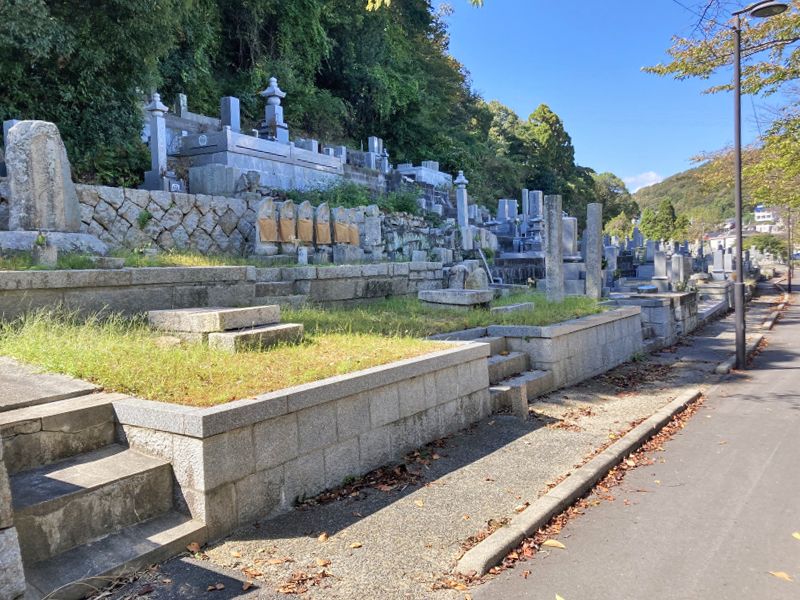 湊墓地