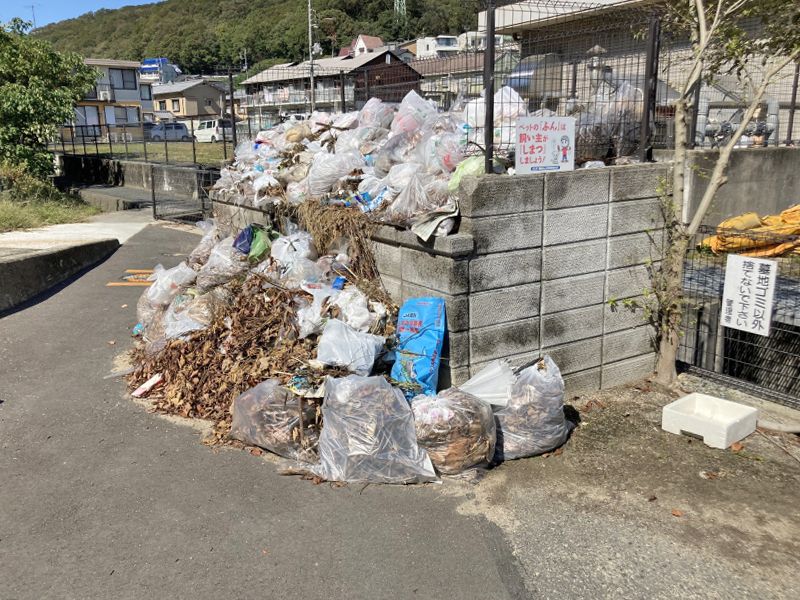 湊墓地