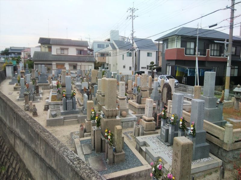 正音寺墓地