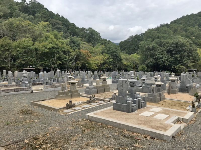 あだし野 念仏寺墓地