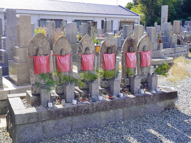 箕面地区共同墓地