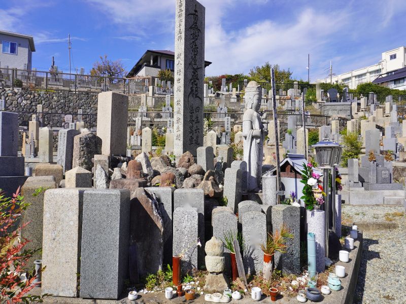箕面地区共同墓地