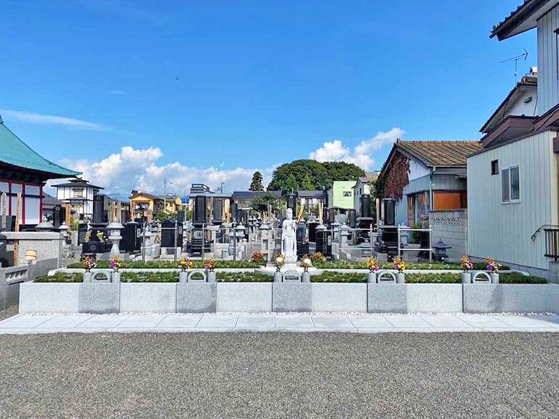 沼田ガーデニング樹木葬墓地