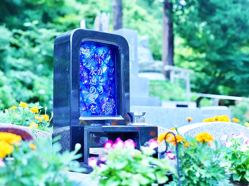 八王子高尾「光とガラスの花壇墓地」花ごころ