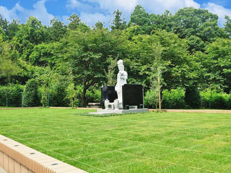 日光杉並木墓苑