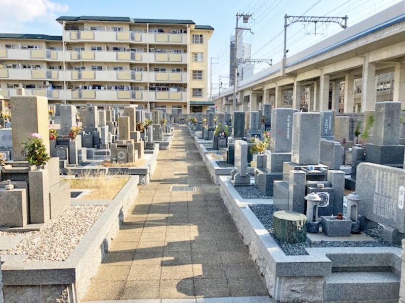 本庄墓地
