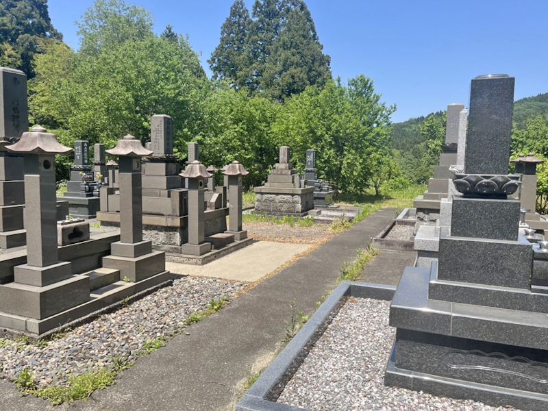 上越市営 釜塚共同墓地