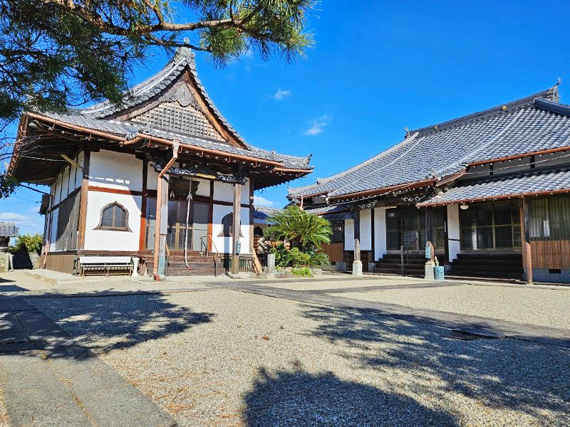 柳福寺 のうこつぼ