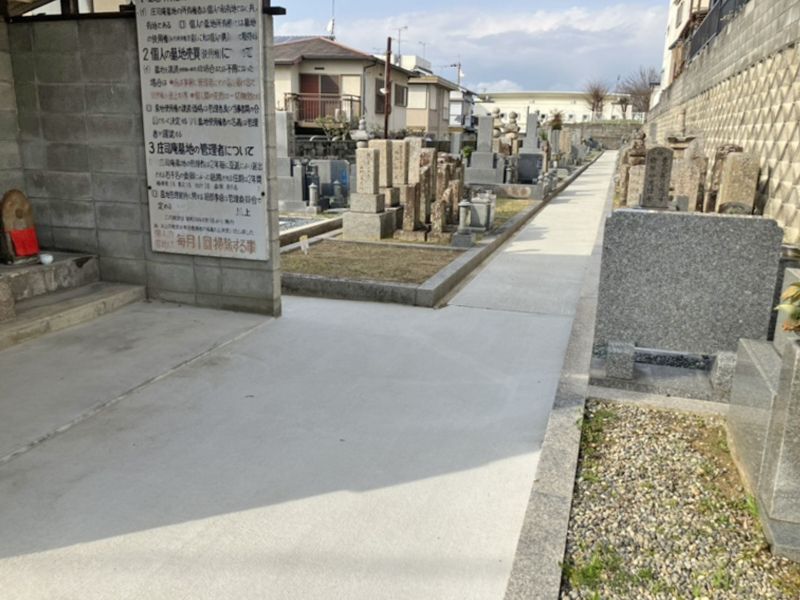 東池尻庄司庵墓地