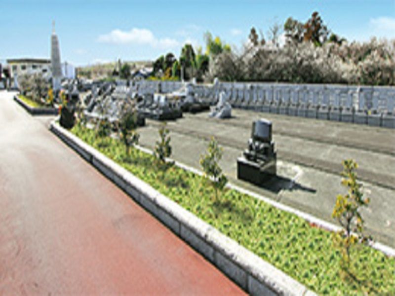 光輪霊園　まだ余裕のある区画