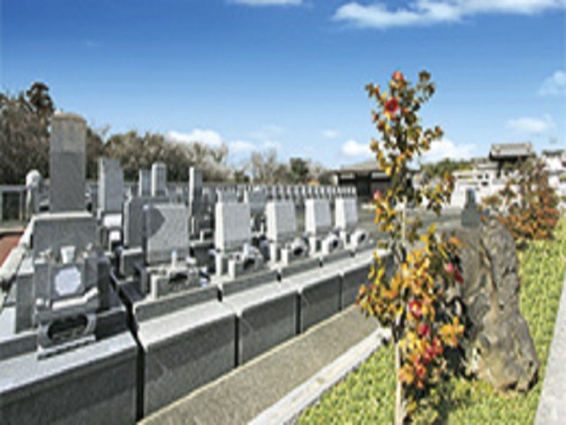 光輪霊園　区画整備された墓域