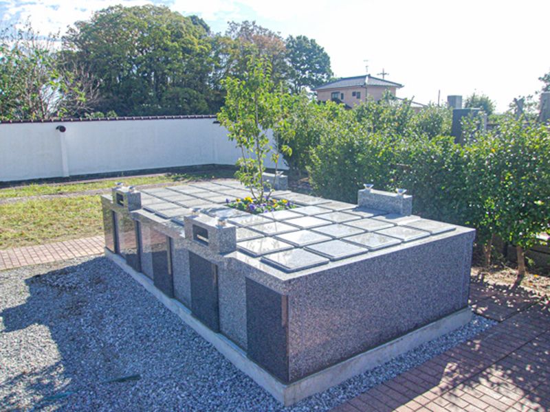 長慶寺 くまがや樹木葬「大樹」