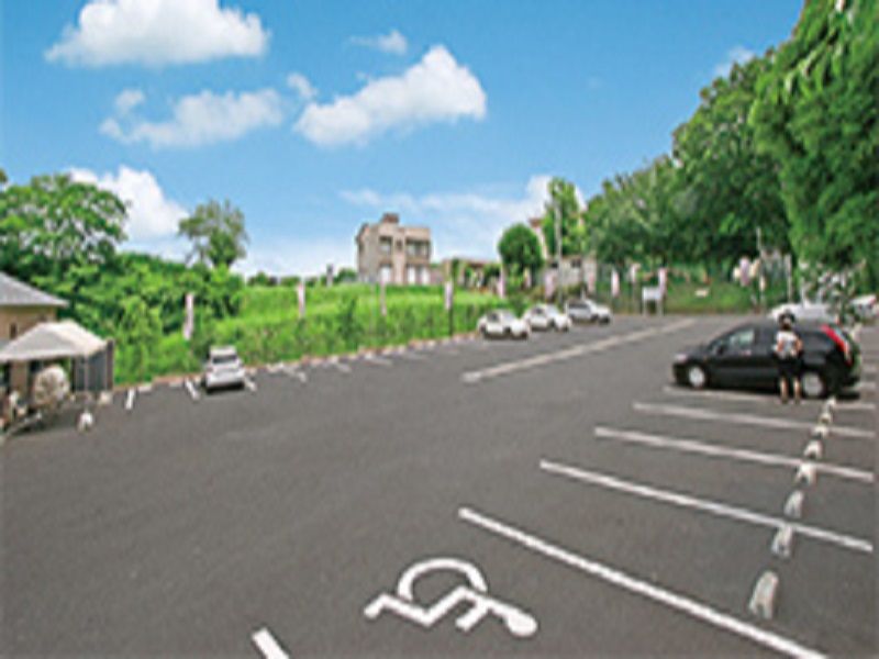 花見川犢橋霊園　駐車スペース