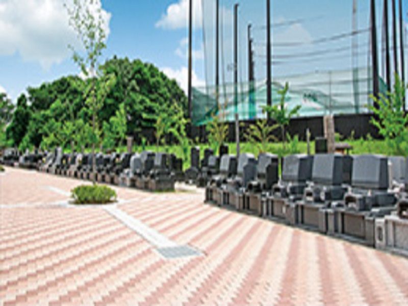 花見川犢橋霊園　手入れが行き届いている墓地