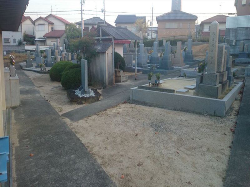 埴生西墓地