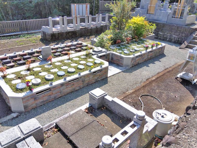 妙誠寺「プレミアム愛川の里樹木葬墓地」