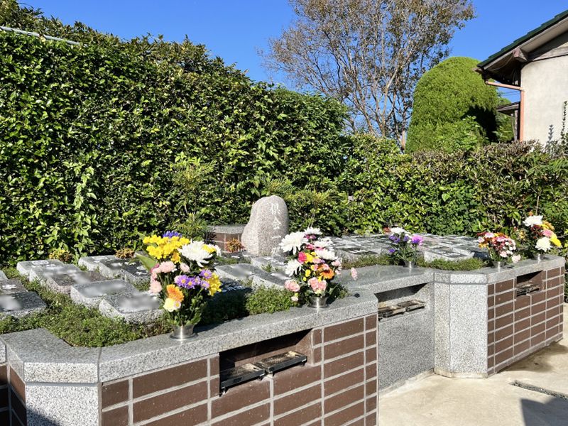 浄信寺「プレミアム栗橋静桜の里樹木葬墓地」