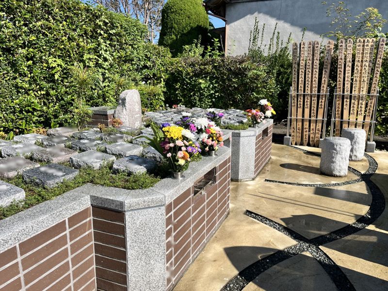 浄信寺「プレミアム栗橋静桜の里樹木葬墓地」