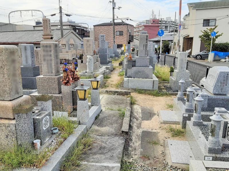 上中木田町共同墓地