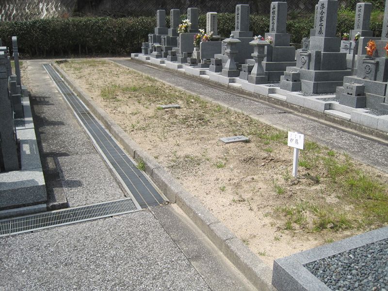 観音寺五日市墓苑