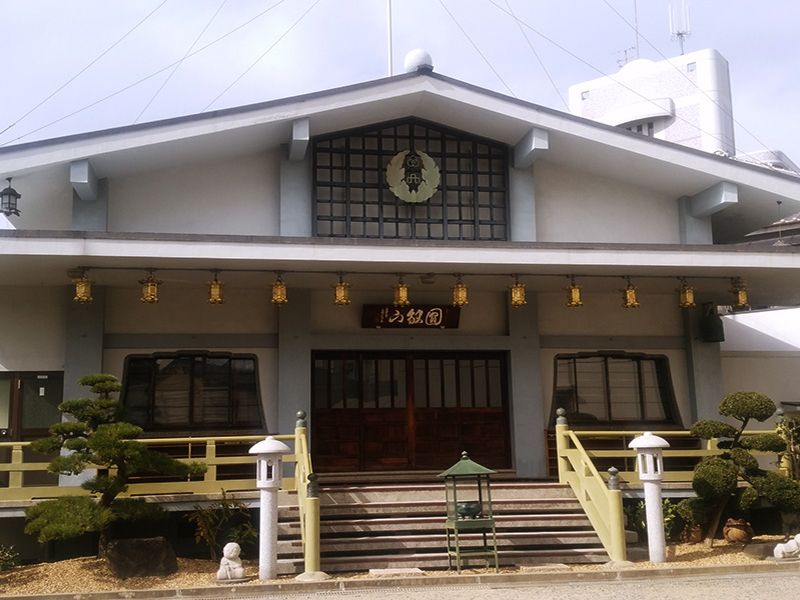 大通寺墓苑