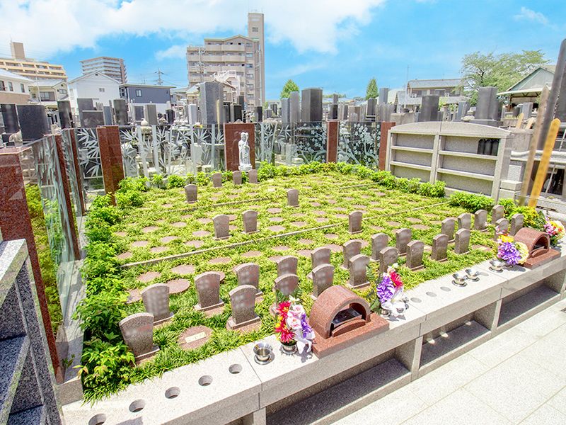 都市を望む樹木葬区画