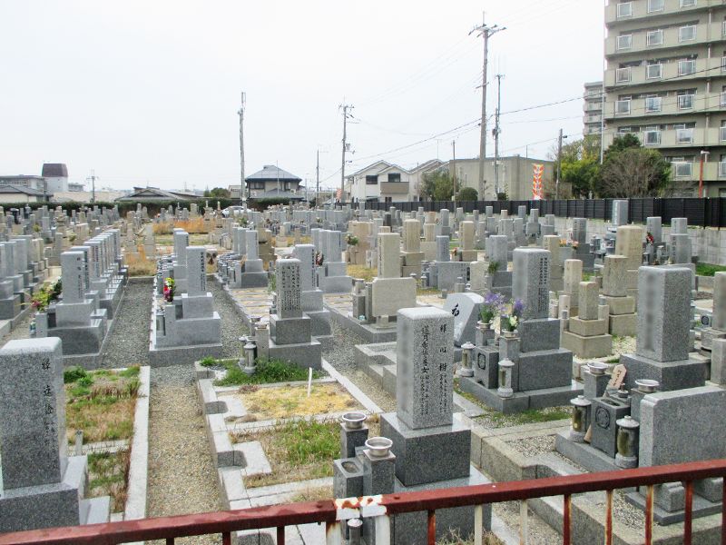 総持寺霊園