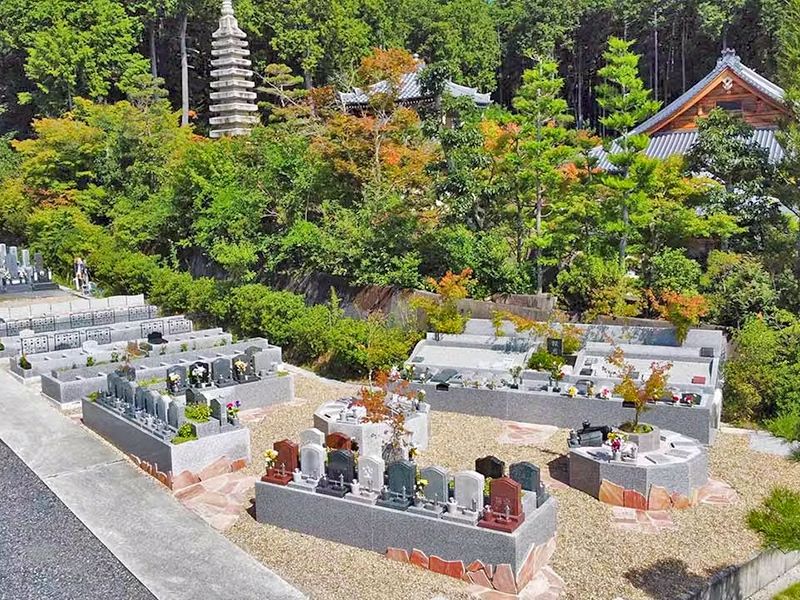 西應寺墓苑