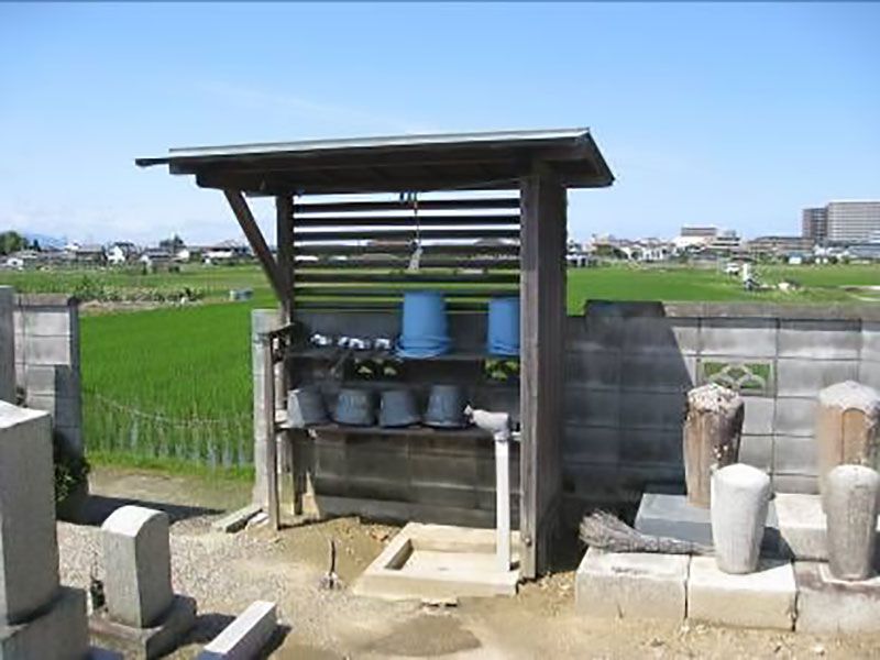 妙楽寺中堂墓地