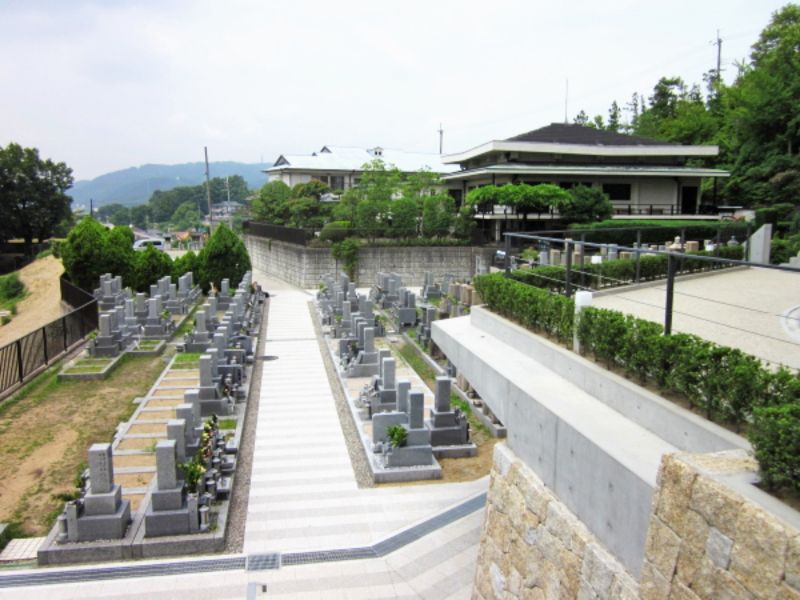 運潮寺 玉手山墓苑