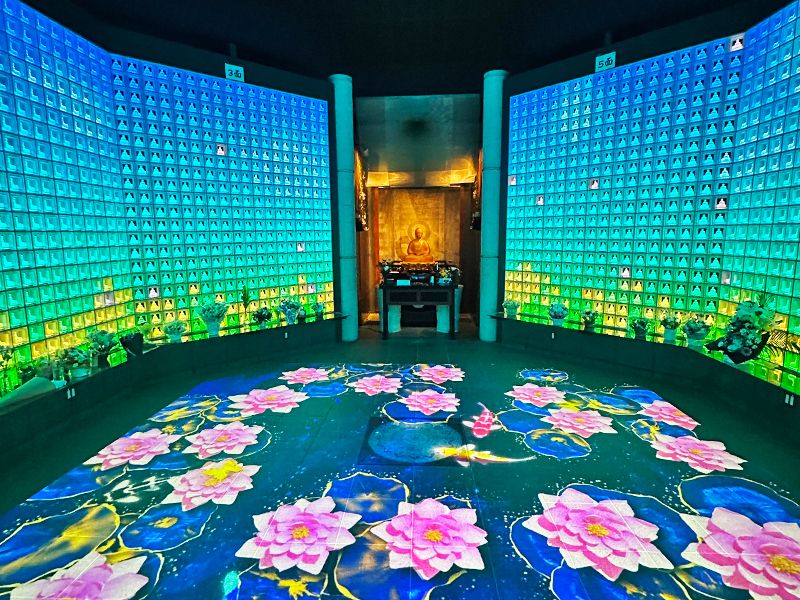 新宿琉璃殿（東京牛込琉璃殿）