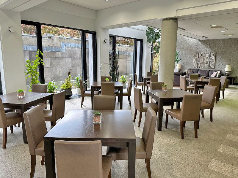 1F ロビー　休憩室