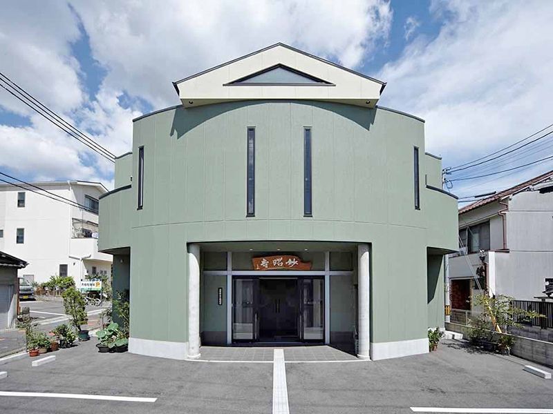 本堂外観