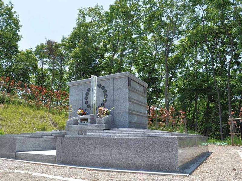 永代供養墓：山川草木 遠景外観