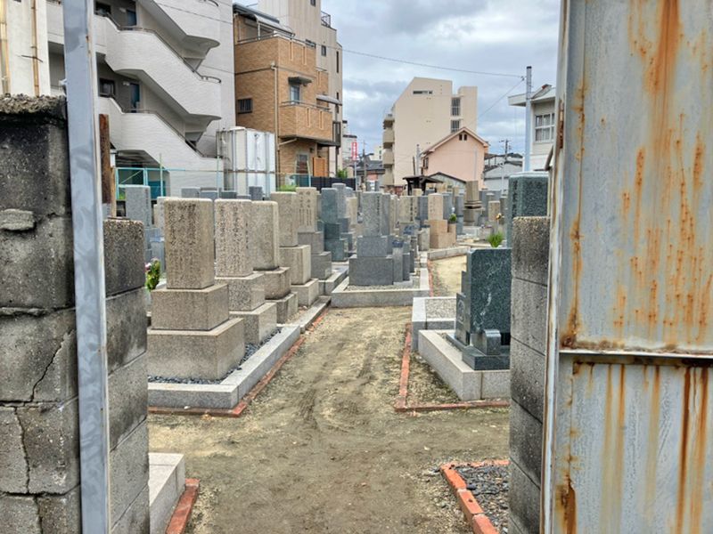 大今里墓地