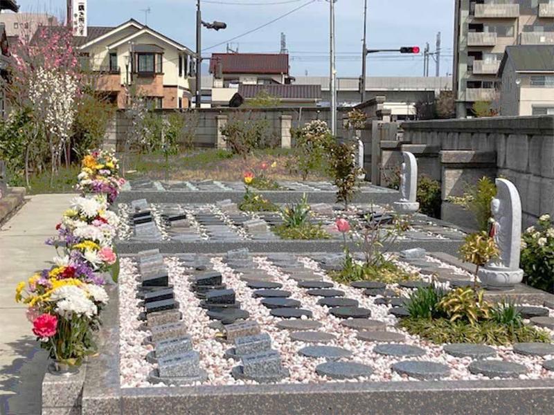 樹木葬「舟型地蔵」