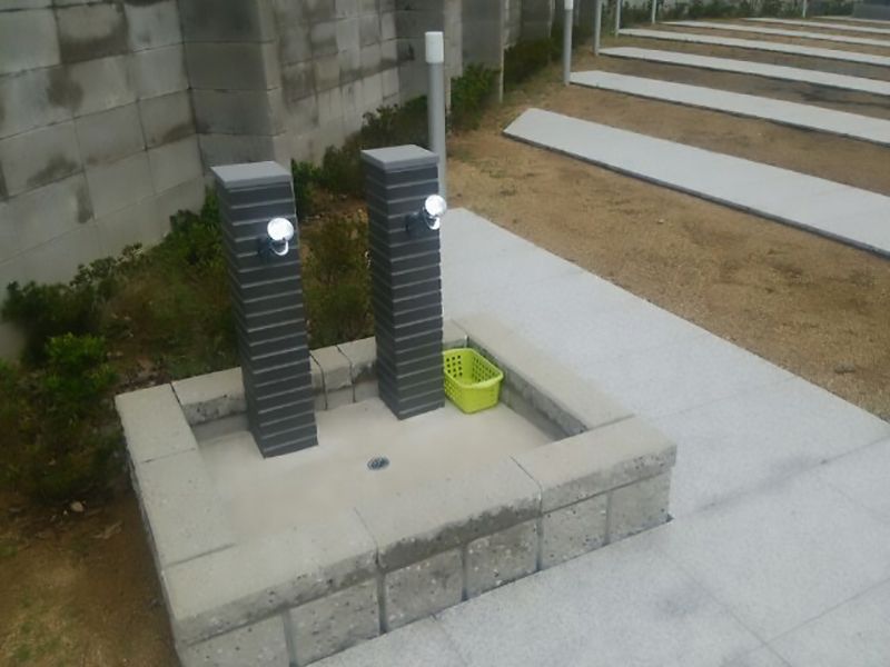 西成霊園