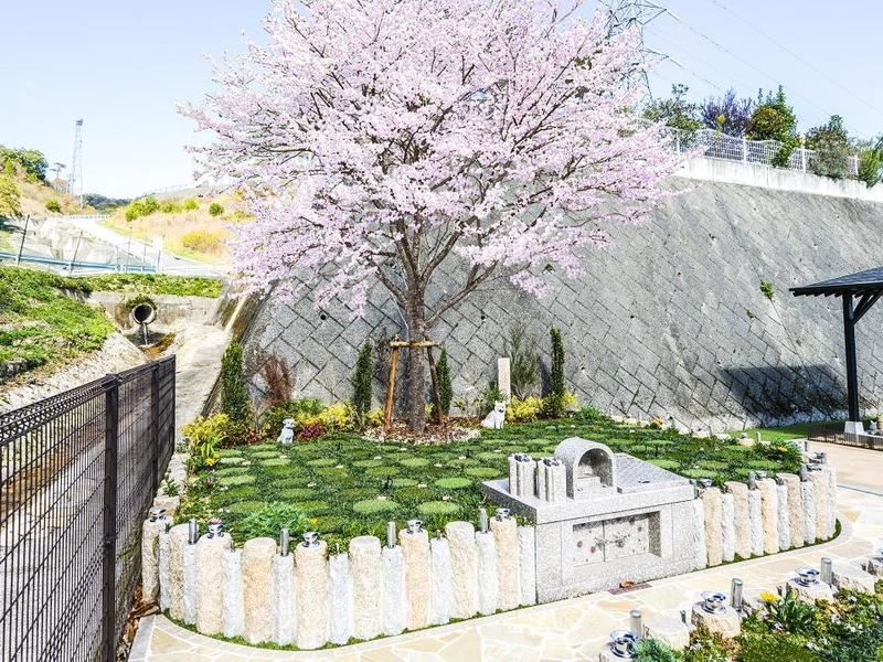 共葬樹木葬メモリアル