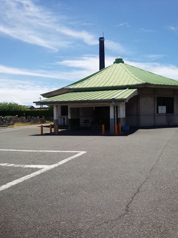 東大阪市営 楠根墓地　楠根斎場