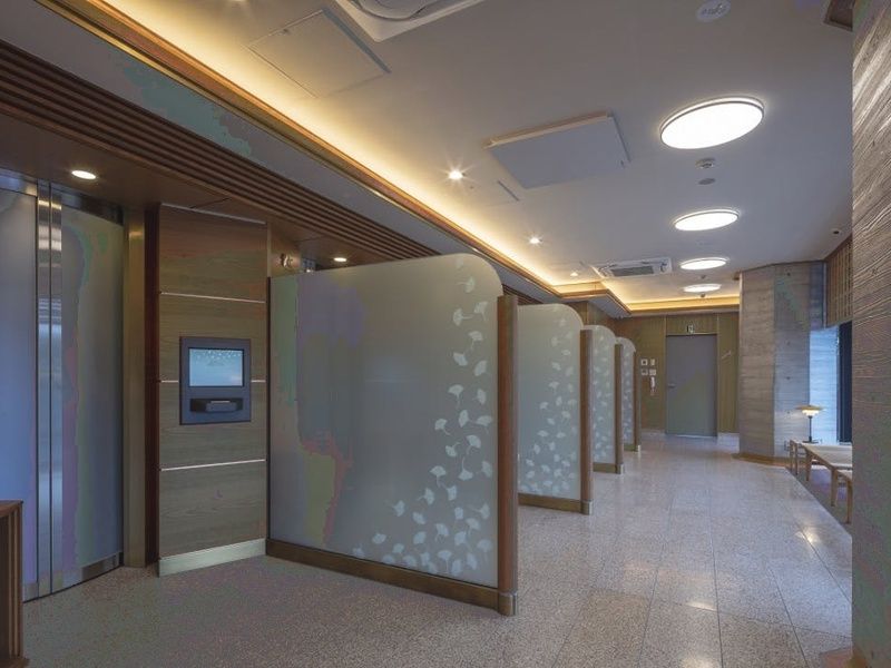 参拝室(パーテーションで仕切られた空間)