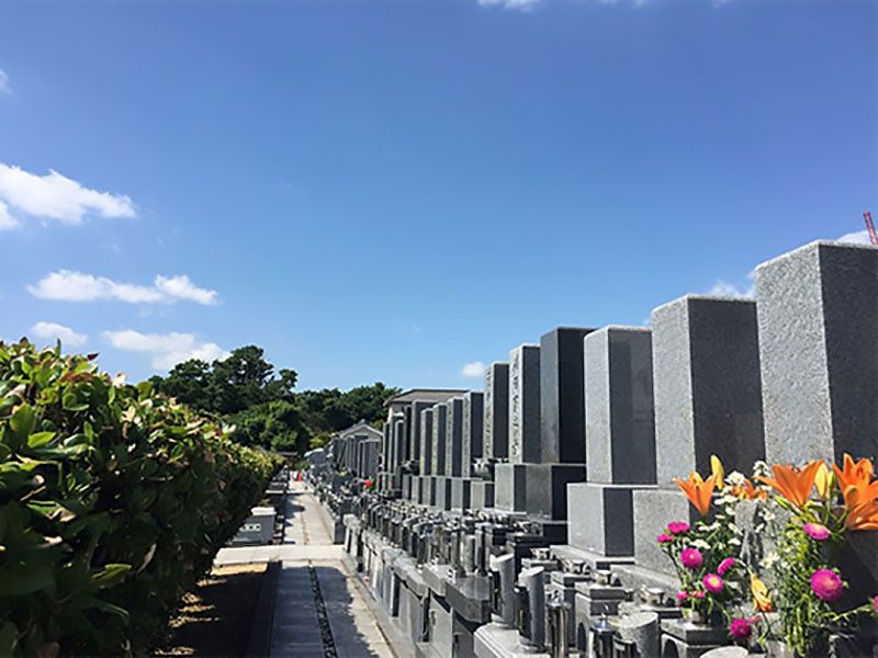 生玉霊園　和型墓石